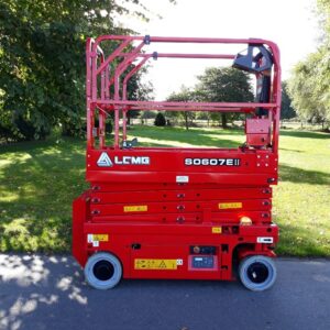 NYE 8 m saxlift LGMG